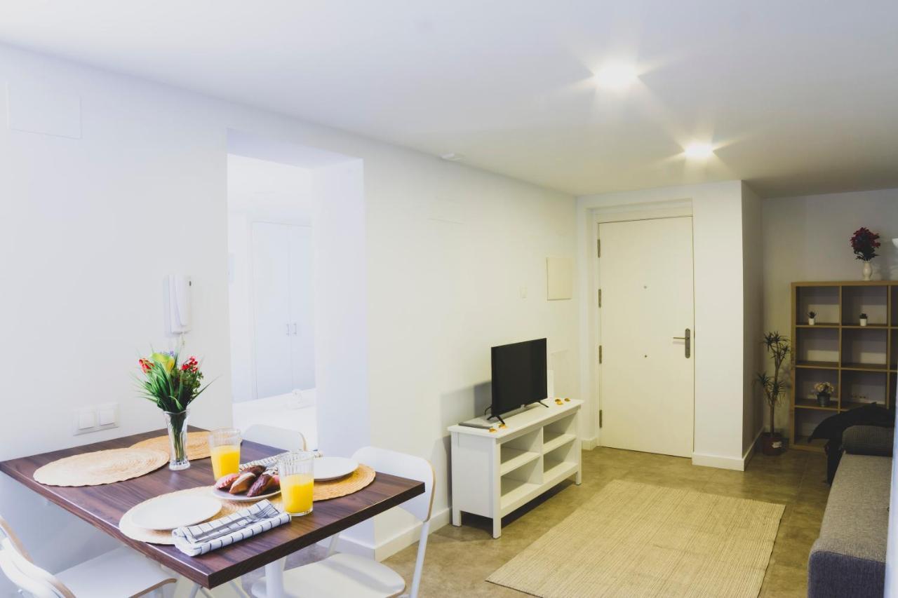 Cdz - Botica, Encantador Apartamento En Pleno Centro Historico Кадис Экстерьер фото