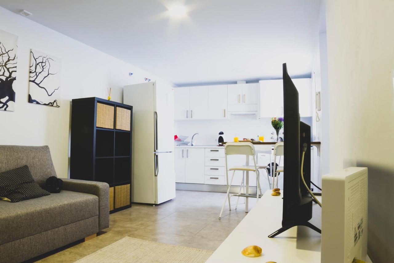 Cdz - Botica, Encantador Apartamento En Pleno Centro Historico Кадис Экстерьер фото