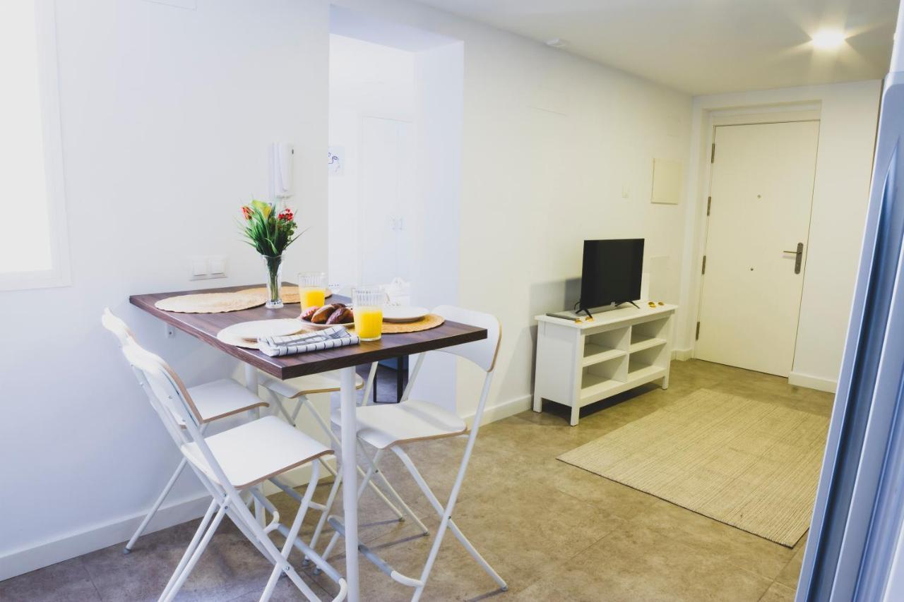 Cdz - Botica, Encantador Apartamento En Pleno Centro Historico Кадис Экстерьер фото